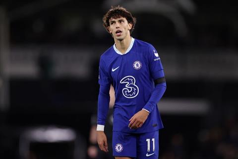 Nhận thẻ đỏ, Felix khiến Chelsea mất số tiền lớn 